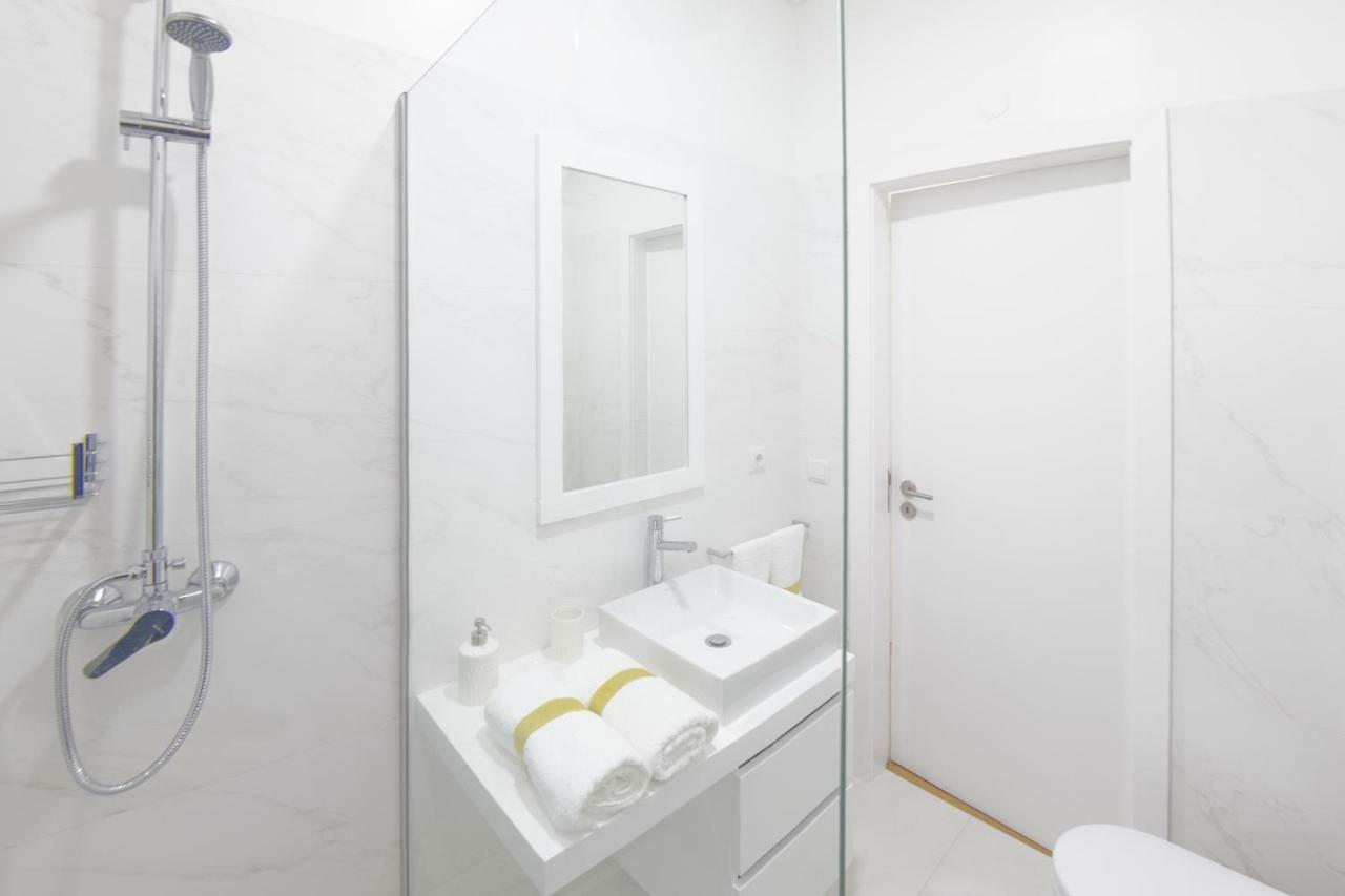 Luxury Anibal Cunha Apartments Porto Kültér fotó